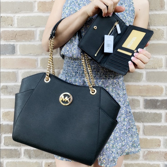 Michael Kors Large chain tote Black Wallet Bundle - Picture 3 of 8